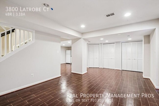 Building Photo - 3800 Latrobe Ct