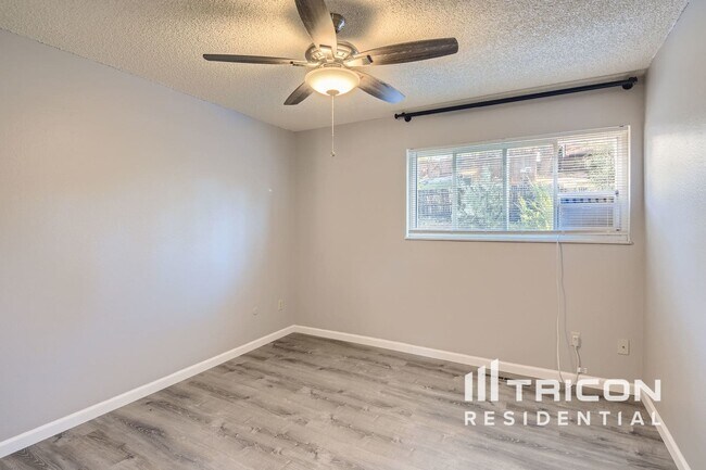 Building Photo - 3279 Breckenridge Dr W