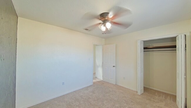 Building Photo - 7710 SW Crystal Hills Pl