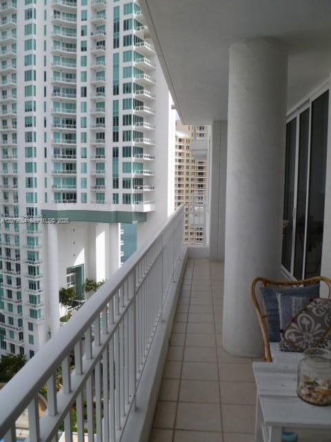 Building Photo - 801 Brickell Key Blvd
