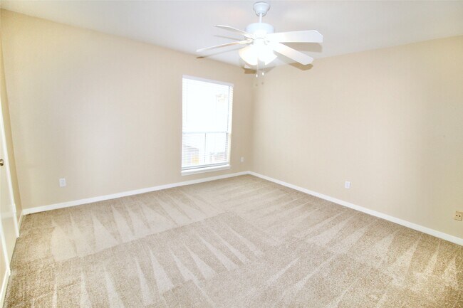 Building Photo - 5916 Woodway Place Ct