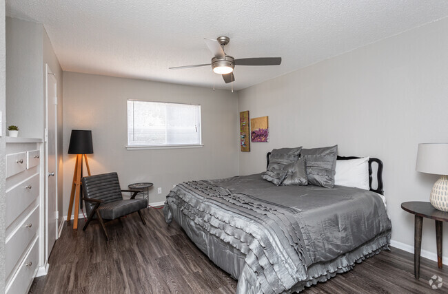 2BR, 1BA - 900SF Bedroom - Village Oaks Apartments