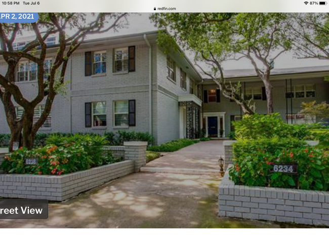 Walk Up from street - 6234 Bandera Ave