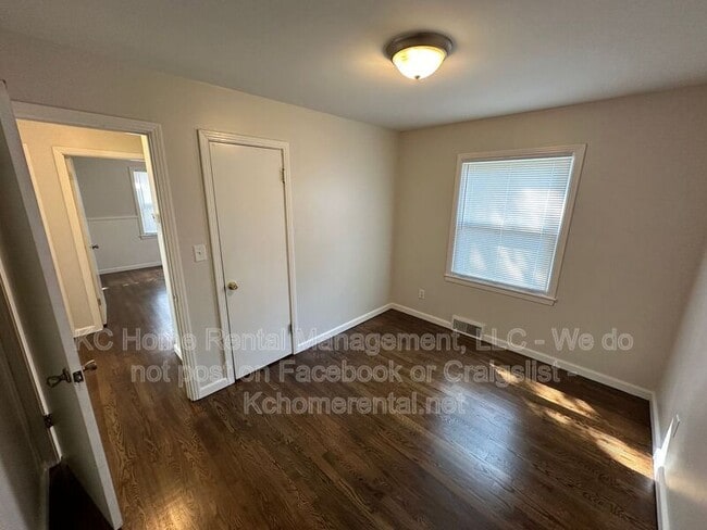 Building Photo - 8214 Jarboe St