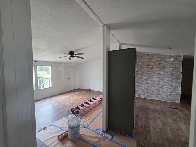 Building Photo - 13675 Hero Way W