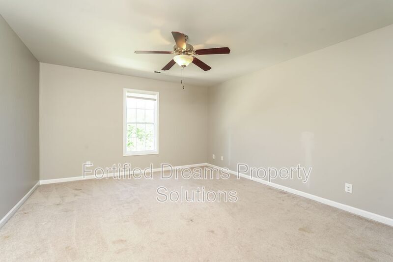 Building Photo - 307 Skiles Hts