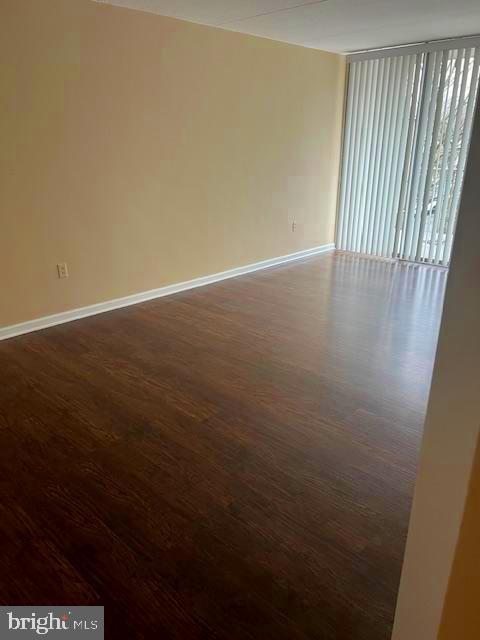 Building Photo - 401 Cooper Landing Rd