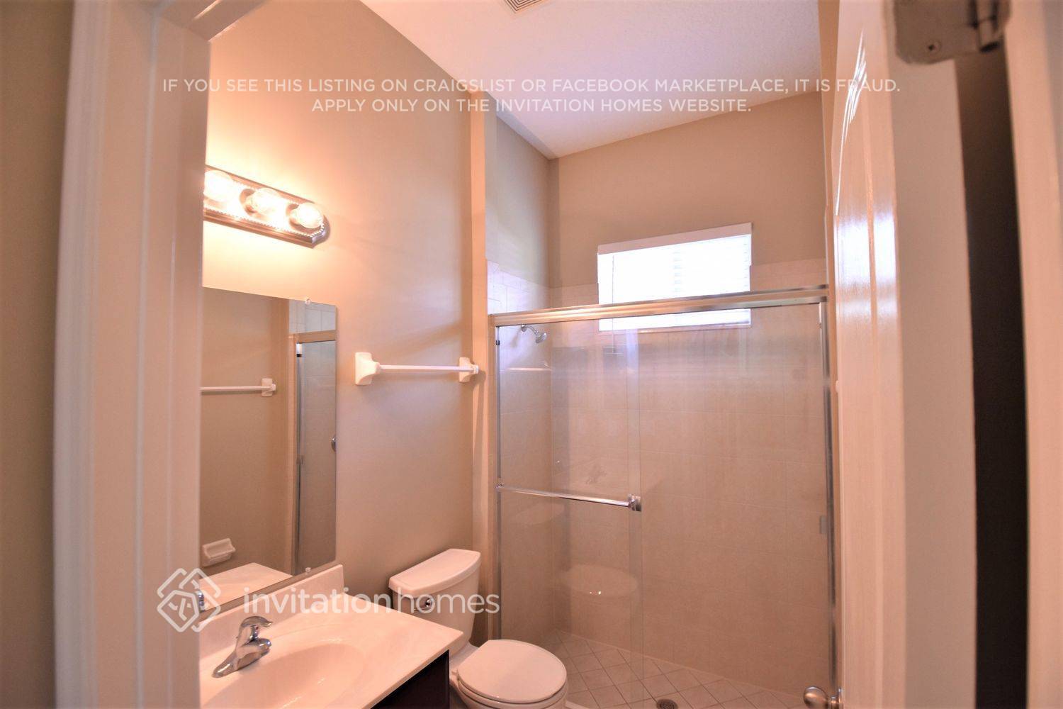 Building Photo - 6135 White Tip Rd