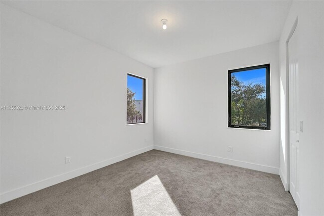 Building Photo - 13145 Addilyn Ct