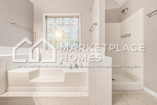 Building Photo - 103 Biencourt Dr