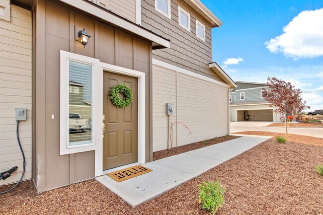 Building Photo - 5643 E Bollo St