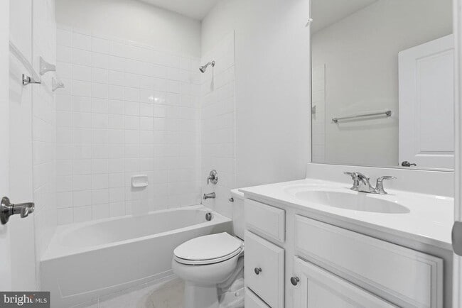 Building Photo - 10523 Hinton Wy