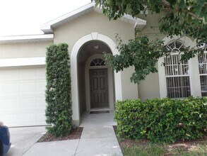 Building Photo - Chickasaw Place 3 Bedroom +Office or 4th B...