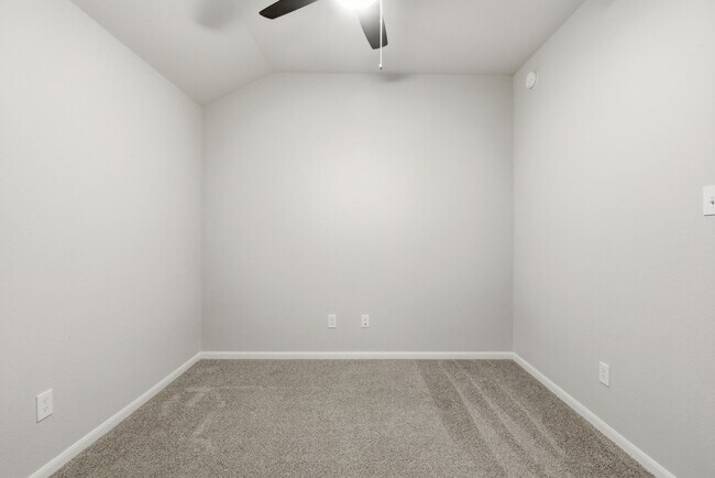 Building Photo - 19427 Trotter Cp Trl