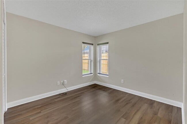 Building Photo - 1052 Dees Dr