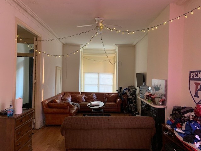 Building Photo - 301 S 40th St