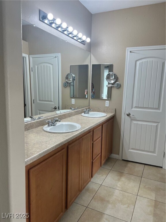 Building Photo - 2209 Turtle Beach Ave