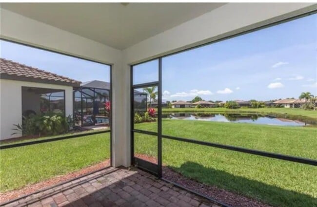 Building Photo - 6914 Quiet Creek Dr