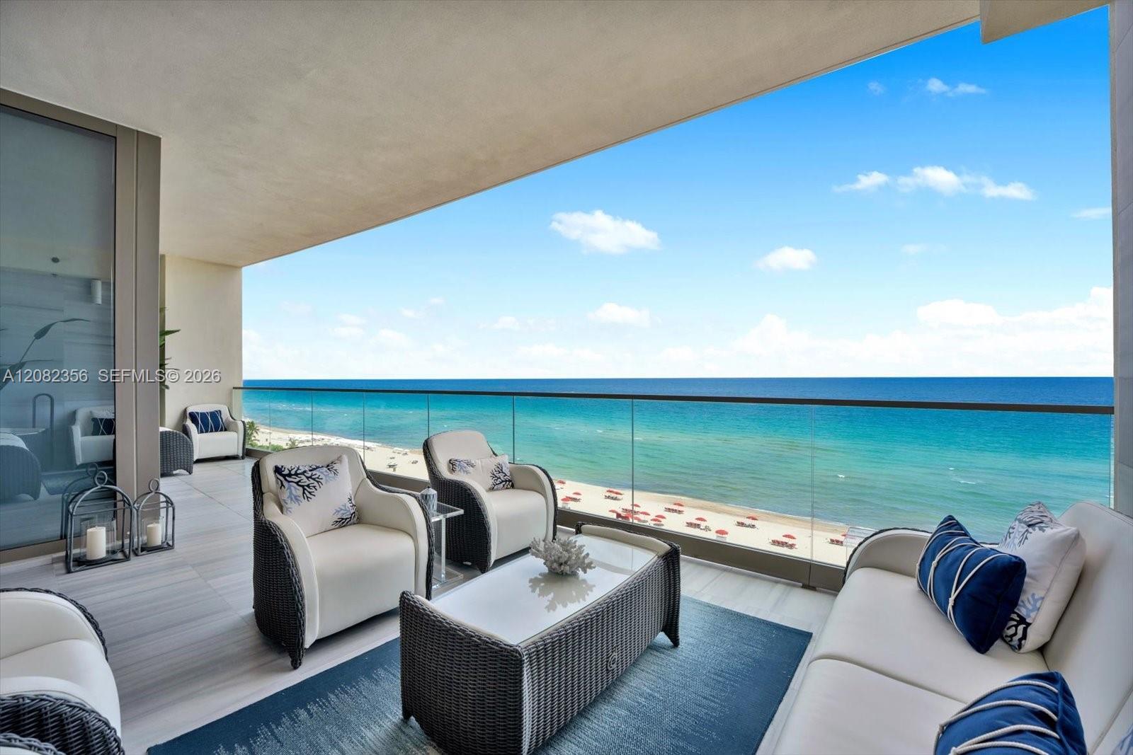 Building Photo - 17901 Collins Ave