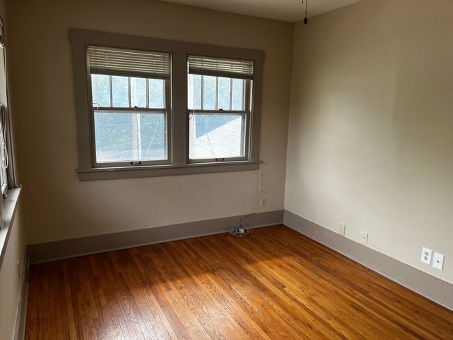 Building Photo - 2611 A St