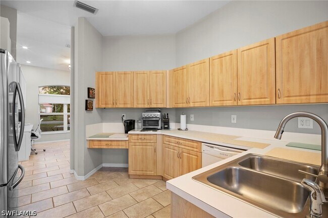 Building Photo - 3381 Mystic River Dr