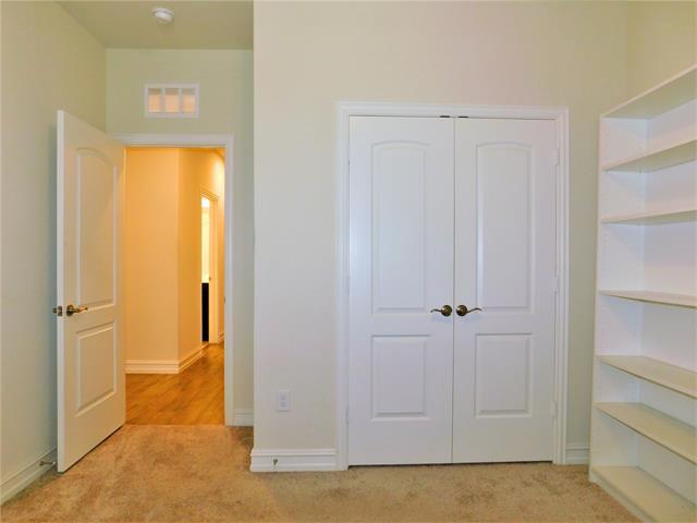 Building Photo - 1321 Millican Ln