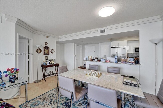 Building Photo - 19501 W Country Club Dr