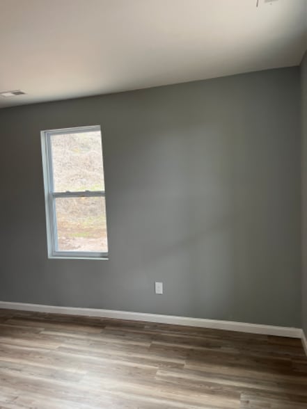 Building Photo - 1134 Simpson St