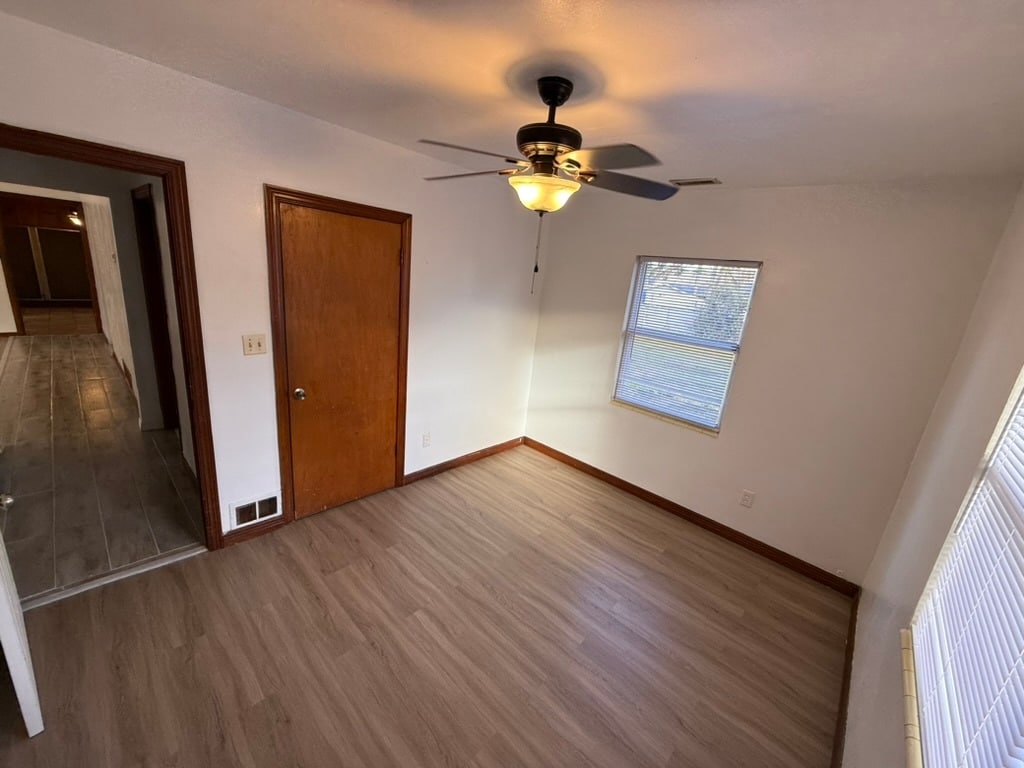 Building Photo - 69 E Seminole Ave