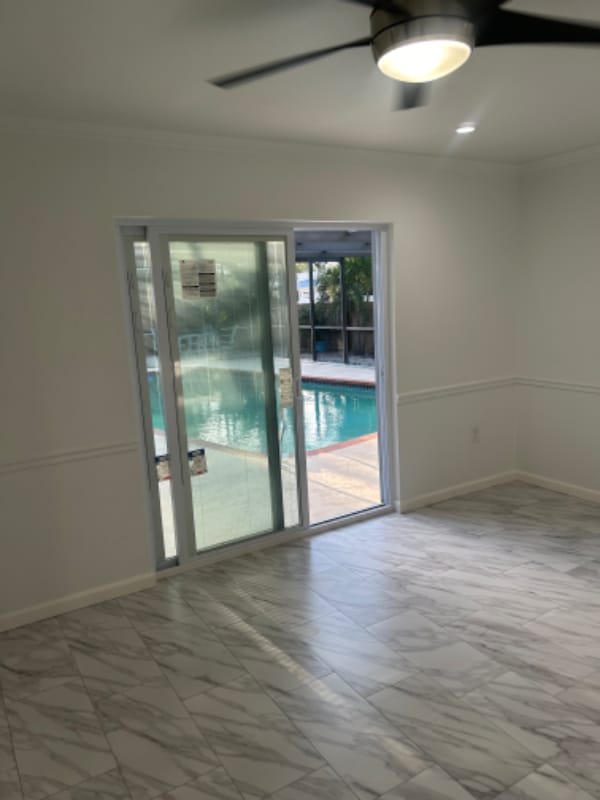 Building Photo - 1313 Mango Ave