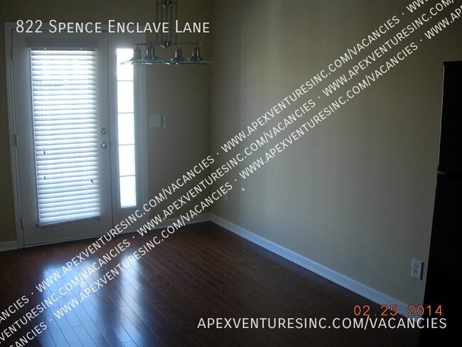 Building Photo - 822 Spence Enclave Ln