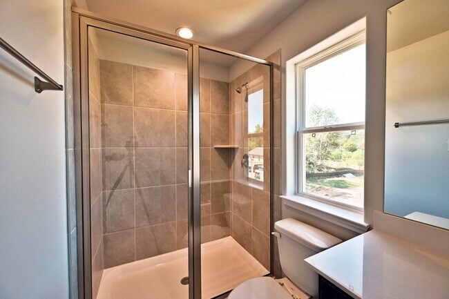 Building Photo - 11857 E Gate Dr
