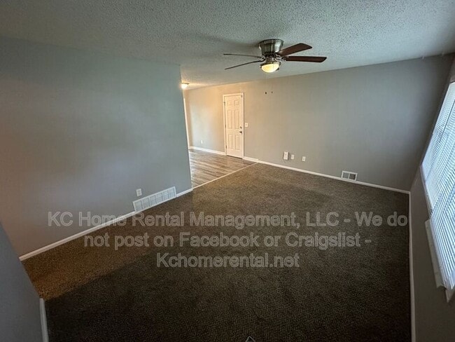 Building Photo - 11407 Delmar St