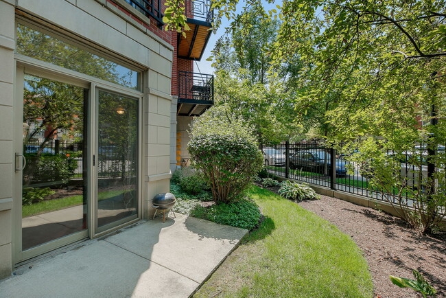 Building Photo - 1407 S Halsted St