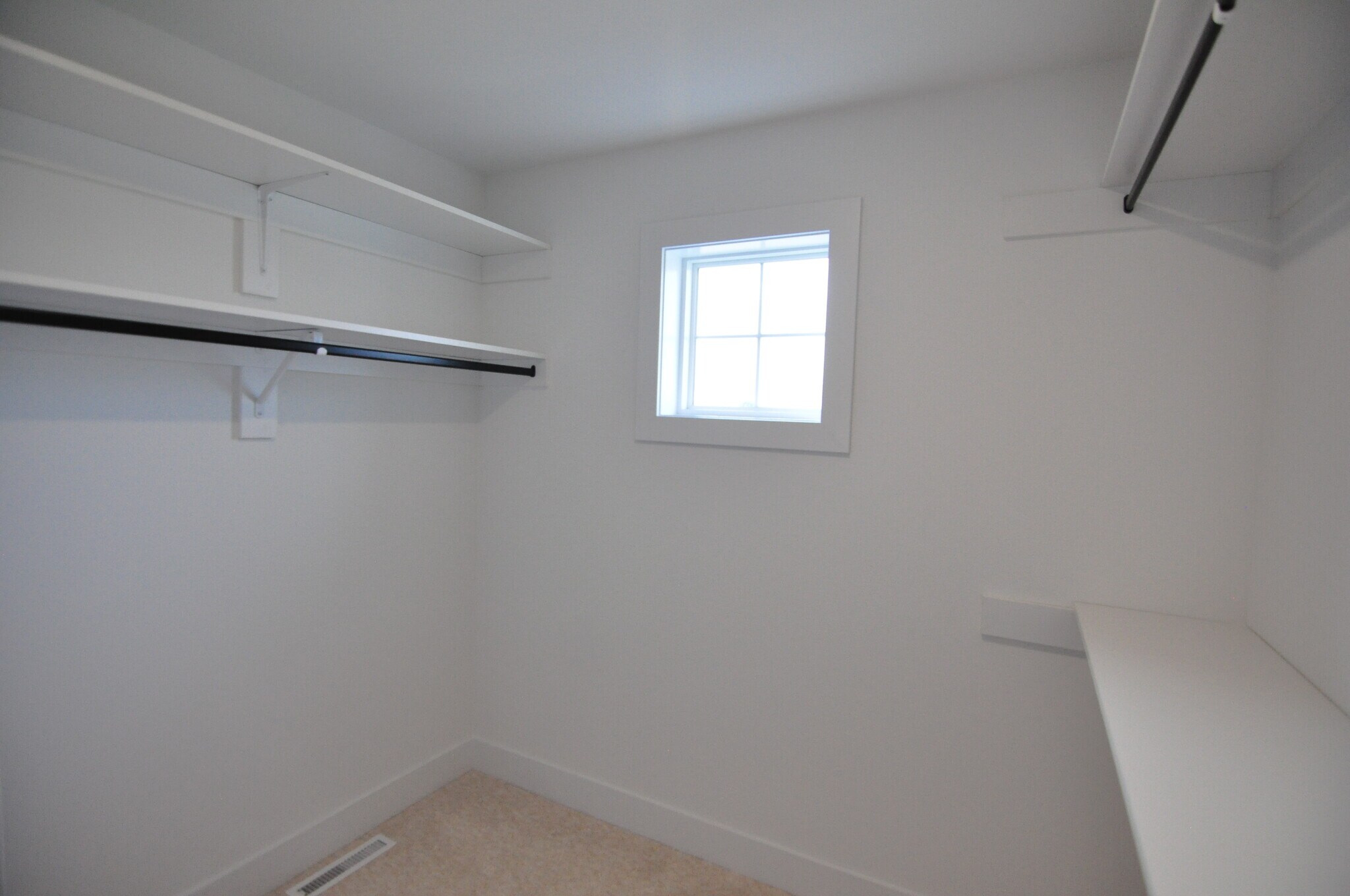 Building Photo - 2714 Bomani Dr