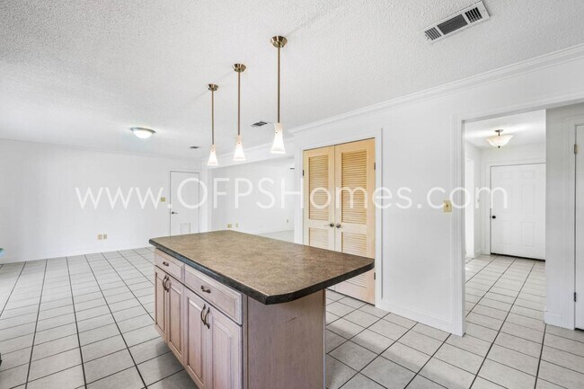 Building Photo - 434 Fleshman Dr