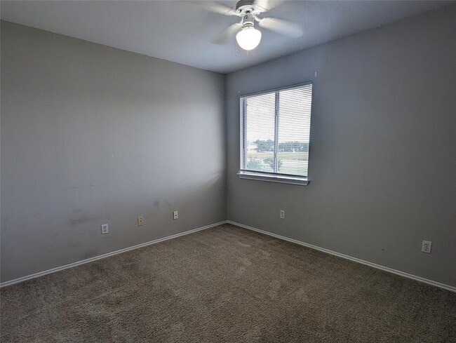 Building Photo - 1601 Hueco Mountain Trail