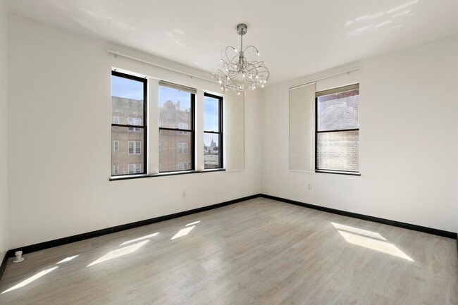 Building Photo - 6601 Broadway