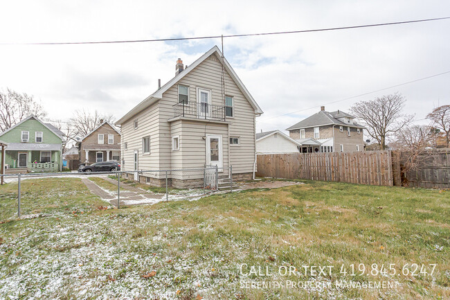 Building Photo - Cute and Cozy Single Family Home for Rent!...