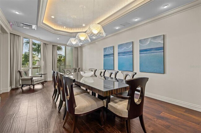 Building Photo - 331 Cleveland St