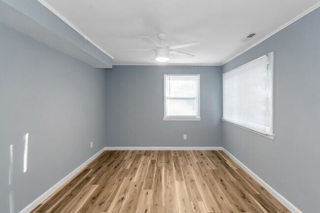 Building Photo - Your home awaits!