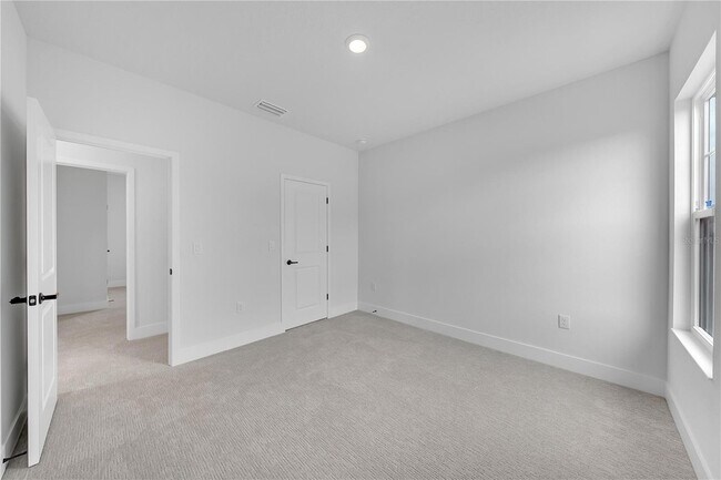 Building Photo - 7267 Kodiak Ln