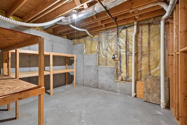 Building Photo - 4582 Campenille Ct