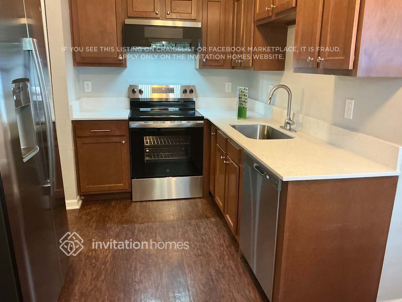 Building Photo - 775 Monroe Harbor Pl