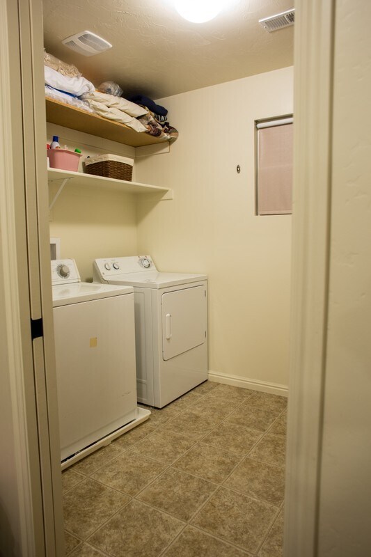 Building Photo - 3360 W Willow Park Dr