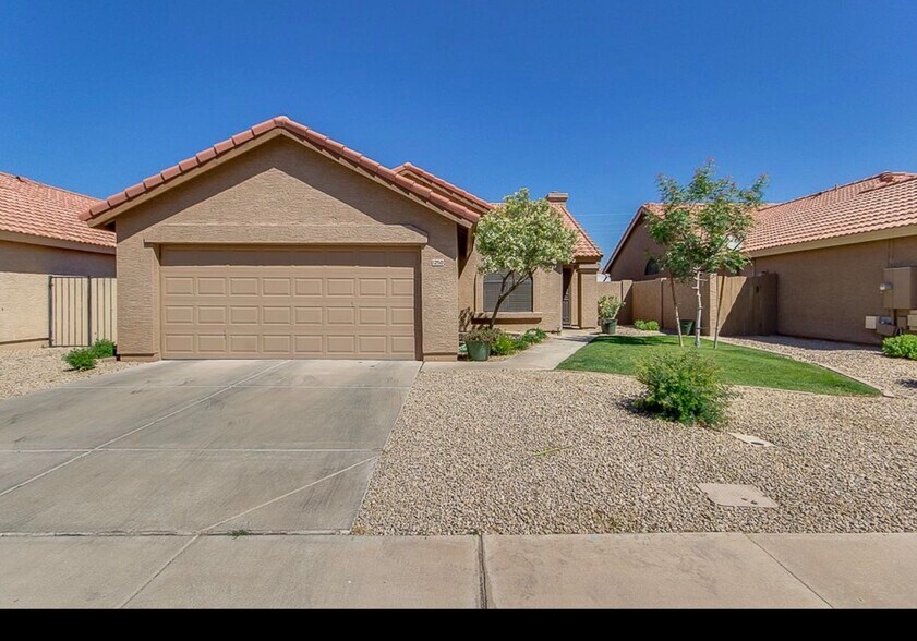 Building Photo - 1250 W Seascape Dr