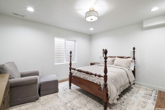 Building Photo - 6047 White Rock Rd