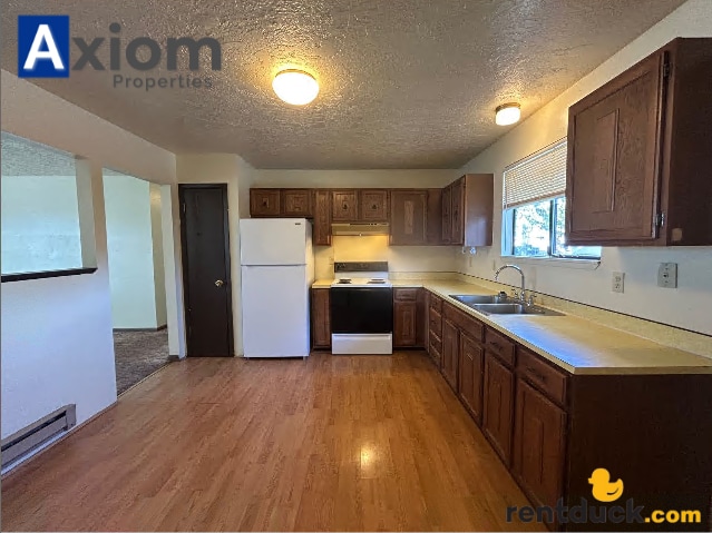 Building Photo - 1160 Freeman-A