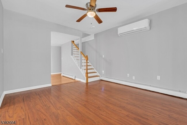 Building Photo - 16 Brooklake Rd
