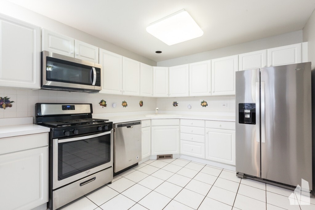 Building Photo - 2991 Belle Ln